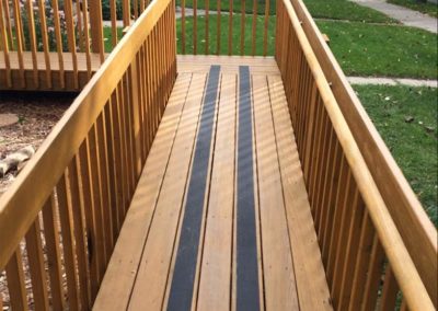 mailwaukee-deck-staining-wood-finishing-pewaukee